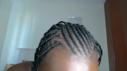 euny online show from March 13, 2026, 4:41 am