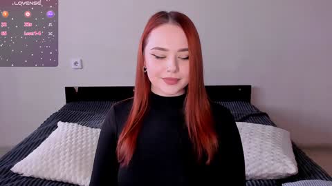 Snapshot of sweetie_candy_ chatting on December 13, 2024, 12:17 pm Hannah online show from December 13, 2024, 12:17 pm