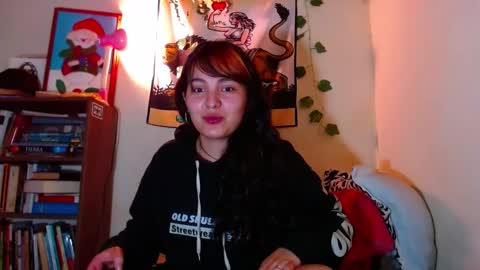 Snapshot of sweetie_maryy chatting on December 16, 2024, 4:13 am Maria  my insta sweetie maryy   online show from December 16, 2024, 4:13 am