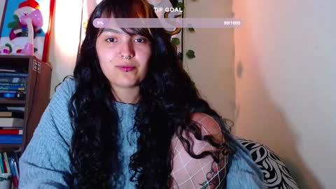 Snapshot of sweetie_maryy chatting on December 29, 2024, 2:06 am Maria  my insta sweetie maryy   online show from December 29, 2024, 2:06 am