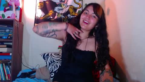 Snapshot of sweetie_maryy chatting on December 30, 2024, 12:00 am Maria  my insta sweetie maryy   online show from December 30, 2024, 12:00 am