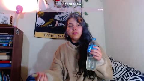 Snapshot of sweetie_maryy chatting on January 16, 2025, 3:45 am Maria  my insta sweetie maryy   online show from January 16, 2025, 3:45 am