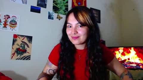 Snapshot of sweetie_maryy chatting on January 27, 2025, 4:54 pm Maria  my insta sweetie maryy   online show from January 27, 2025, 4:54 pm