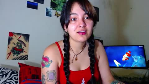 Snapshot of sweetie_maryy chatting on February 2, 2025, 4:11 pm Maria  my insta sweetie maryy   online show from February 2, 2025, 4:11 pm