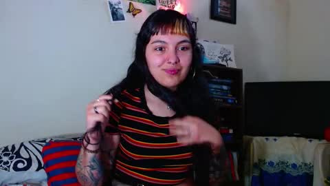 Snapshot of sweetie_maryy chatting on February 25, 2025, 5:47 pm Maria  my insta sweetie maryy   online show from February 25, 2025, 5:47 pm