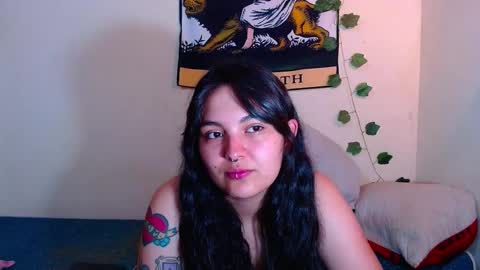 Snapshot of sweetie_maryy chatting on November 2, 2025, 8:44 pm Maria  my insta sweetie maryy   online show from November 2, 2025, 8:44 pm