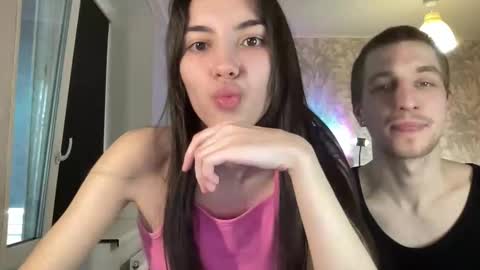 Welcome to our room We are Renata21 and Bogdan 24 online show from March 30, 2026, 11:33 am