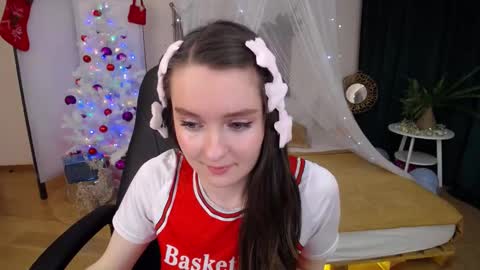 Snapshot of sweetintouch chatting on January 9, 2025, 6:17 am sweetintouch online show from January 9, 2025, 6:17 am