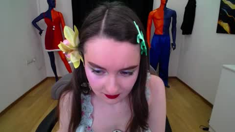 Snapshot of sweetintouch chatting on January 25, 2025, 3:30 am sweetintouch online show from January 25, 2025, 3:30 am