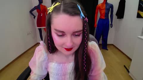 Snapshot of sweetintouch chatting on February 12, 2025, 3:18 am sweetintouch online show from February 12, 2025, 3:18 am