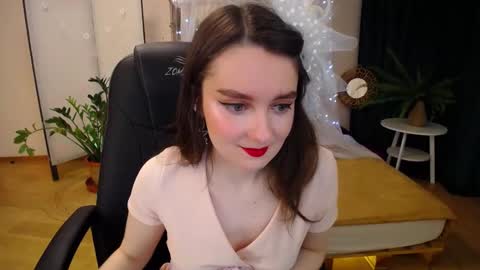 Snapshot of sweetintouch chatting on March 11, 2025, 3:16 am sweetintouch online show from March 11, 2025, 3:16 am
