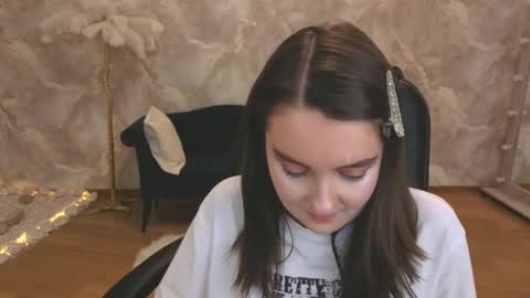 Snapshot of sweetintouch chatting on September 29, 2025, 7:08 pm sweetintouch online show from September 29, 2025, 7:08 pm