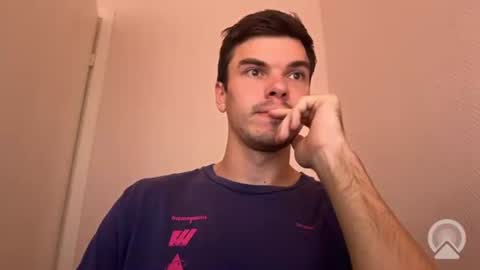 Snapshot of sweetjesso chatting on November 9, 2025, 8:23 am cooper online show from November 9, 2025, 8:23 am