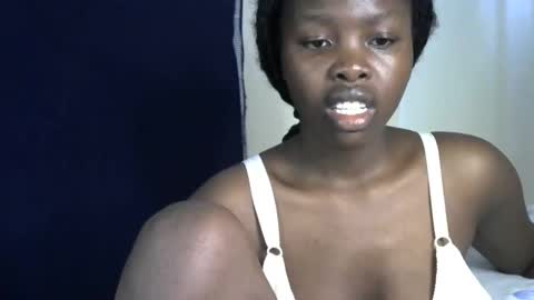 sweetkirrie online show from May 20, 2026, 9:37 am