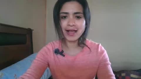 Snapshot of sweetlatinafit chatting on November 16, 2025, 12:22 pm sweetlatinafit online show from November 16, 2025, 12:22 pm