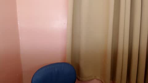Leah online show from January 3, 2025, 10:41 am