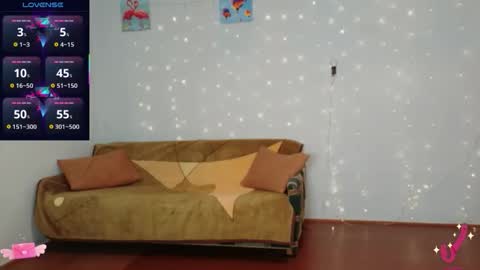 Snapshot of sweetledyselin chatting on October 8, 2025, 9:12 pm SweetLedySelin online show from October 8, 2025, 9:12 pm