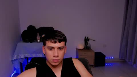 Lian online show from December 7, 2024, 10:01 am