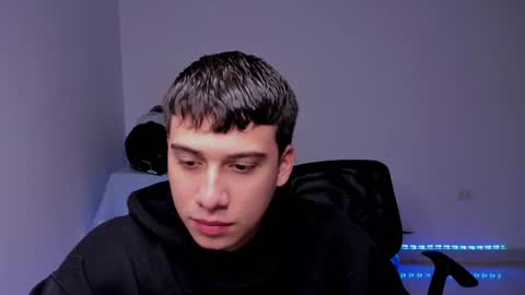 Lian online show from December 11, 2024, 3:56 am