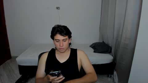 Lian online show from September 28, 2025, 10:15 pm