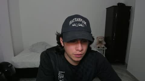 Lian online show from December 15, 2025, 2:05 am