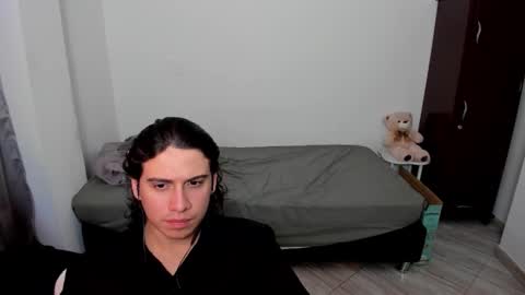 Lian online show from March 12, 2026, 4:51 am