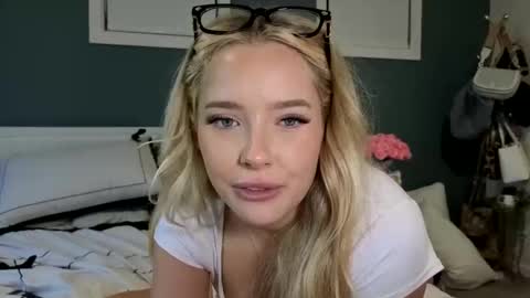 Dolly online show from April 3, 2026, 6:33 am