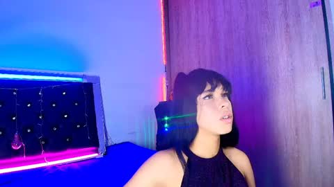 sweetmagic6 online show from April 30, 2026, 11:42 pm