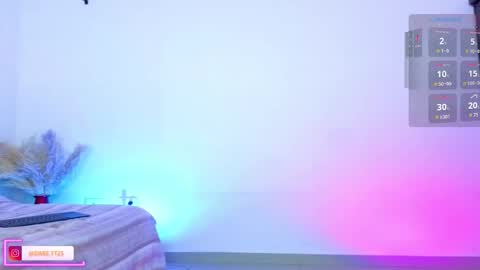 MIA  online show from November 13, 2025, 8:41 pm