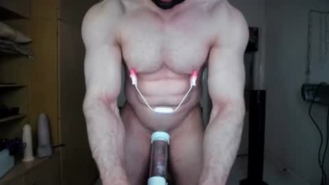 Snapshot of sweetmuscles_boy chatting on July 6, 2026, 6:21 pm Lorenzo online show from July 6, 2026, 6:21 pm