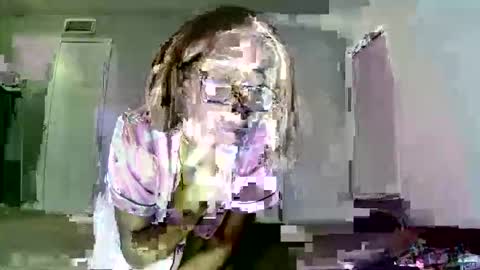 Snapshot of sweetness_cool chatting on October 5, 2025, 12:42 am sweetness_cool online show from October 5, 2025, 12:42 am