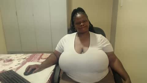 sweetnoziexxx online show from January 18, 2025, 11:21 am