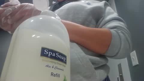 sweetp3ach29 online show from January 12, 2025, 2:03 am