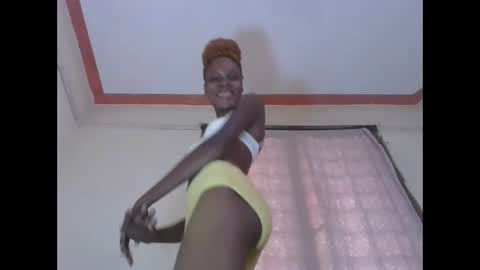 ESTHER online show from February 18, 2026, 2:57 pm