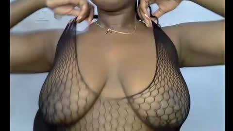 LILY BRANDY online show from July 4, 2026, 6:41 am
