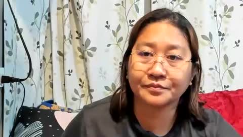 Snapshot of sweetpilipina88 chatting on November 20, 2025, 12:44 am MIA online show from November 20, 2025, 12:44 am