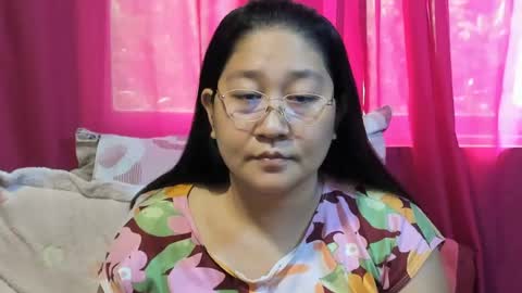 Snapshot of sweetpilipina88 chatting on June 25, 2026, 8:19 am MIA online show from June 25, 2026, 8:19 am