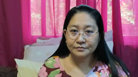 Snapshot of sweetpilipina88 chatting on July 2, 2026, 2:33 am MIA online show from July 2, 2026, 2:33 am