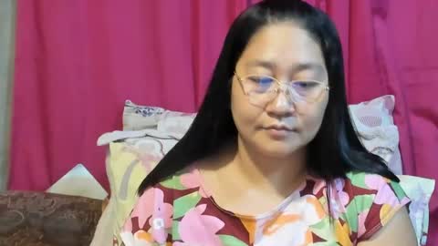 Snapshot of sweetpilipina88 chatting on July 5, 2026, 10:55 am MIA online show from July 5, 2026, 10:55 am