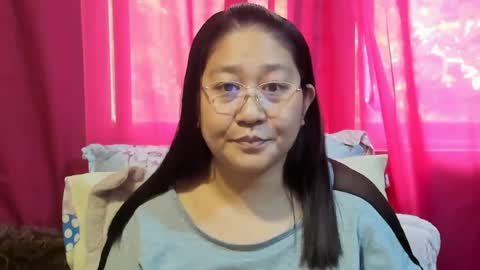 Snapshot of sweetpilipina88 chatting on July 12, 2026, 1:29 am MIA online show from July 12, 2026, 1:29 am