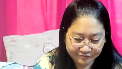 Snapshot of sweetpilipina88 chatting on July 25, 2026, 10:07 pm MIA online show from July 25, 2026, 10:07 pm