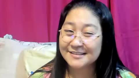 Snapshot of sweetpilipina88 chatting on July 30, 2026, 10:36 am MIA online show from July 30, 2026, 10:36 am