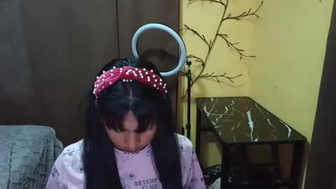sweetpinay_myrtle09 online show from November 18, 2025, 6:01 pm