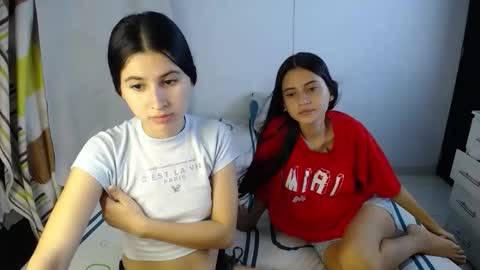 Caro  Lily online show from November 14, 2025, 3:38 am