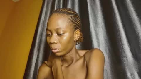 slim ivy online show from May 21, 2026, 4:08 am