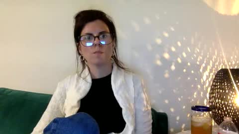 sweetriddance online show from April 24, 2026, 3:20 am