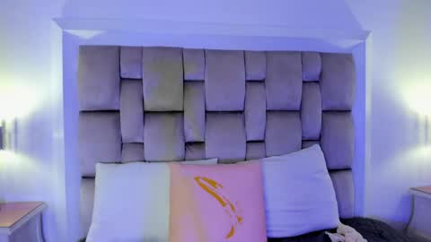 sweets one online show from May 10, 2026, 3:33 am