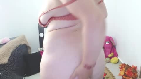 Sweet online show from May 30, 2026, 7:44 pm