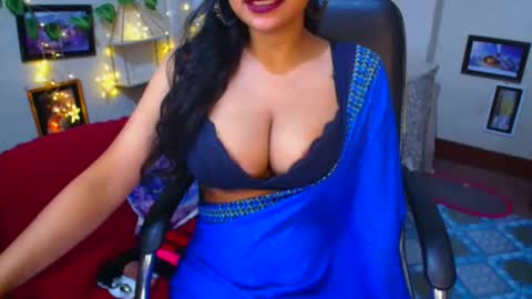 SweetSour online show from November 1, 2025, 12:34 am