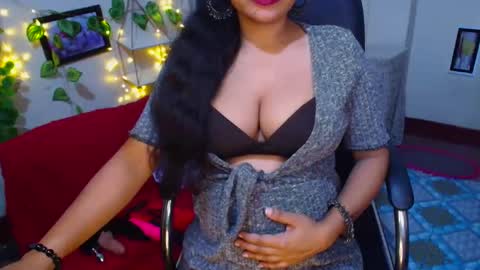 SweetSour online show from December 19, 2025, 12:34 pm